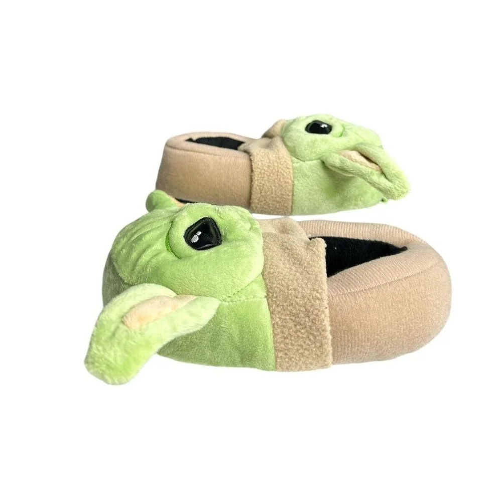 Star Wars Mandalorian Grogu Boys Slippers Size 7/8 Full Body Baby Yoda